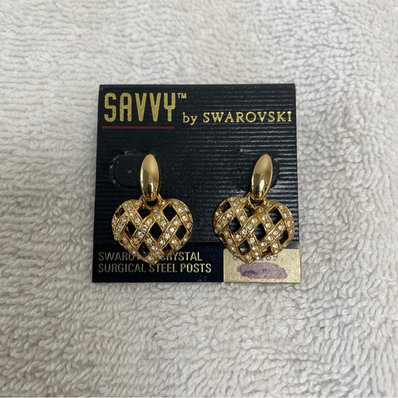 NWT New Vintage Savvy by Swarovski Gold Crystal Heart Steel Post Dangle Earring - Picture 1 of 8